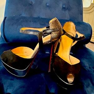 Christian Louboutin Black and Gold Peep-Toe Heels